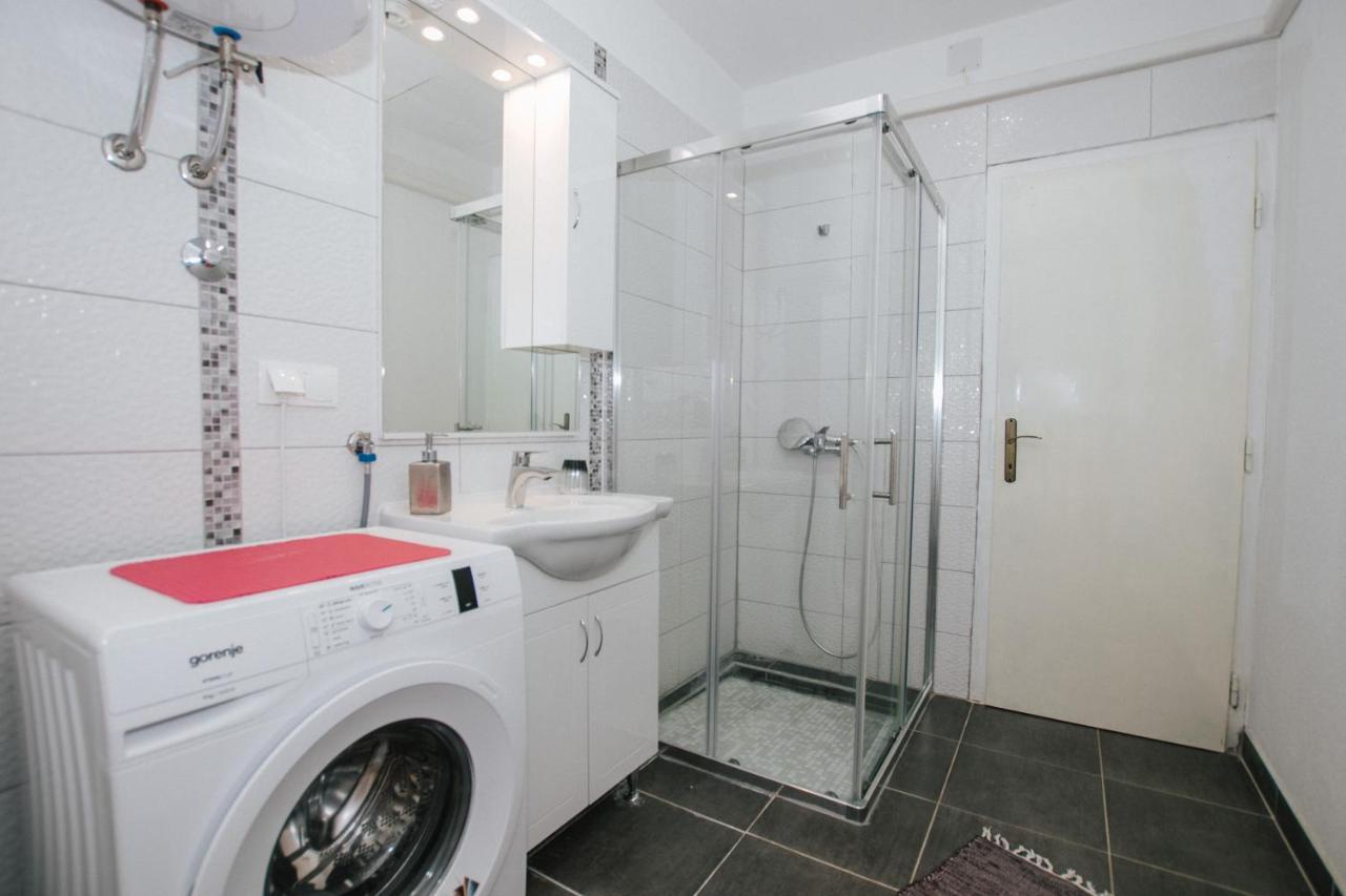 Apartman Bagattino-Trogir Near Old Town Exterior foto