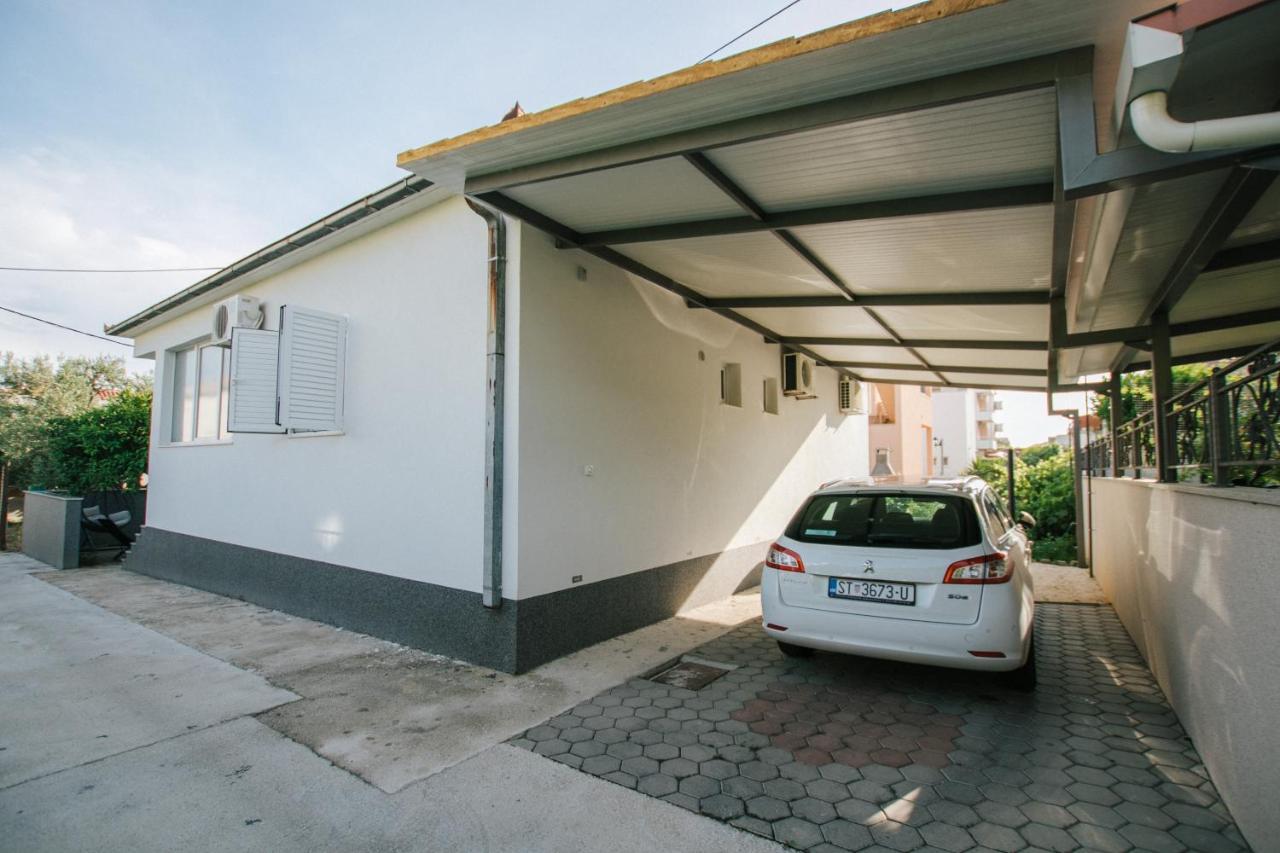 Apartman Bagattino-Trogir Near Old Town Exterior foto